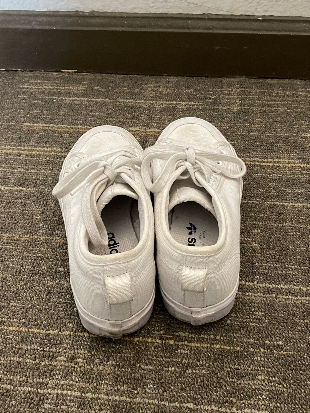 adidas White Low-Top Lace-Up Sneakers Women’s Nizza Trefoil Size 8 - Picture 3 of 7